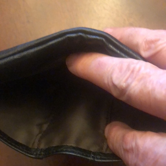 Wallet - Picture 4 of 6